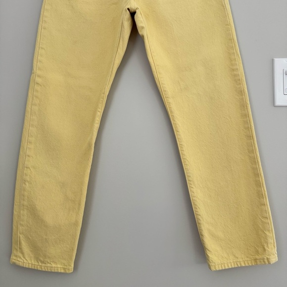 🌼 Levi’s 501 Cropped Jean in Botanical Yellow size 26 - Picture 9 of 16